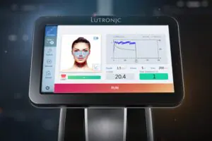 lutronic-genius-display-1200x800-1-2